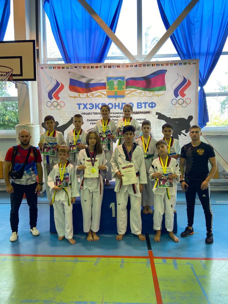 Спортсмены Ейского района достойно выступили на соревнованиях по тхэквондо в г.Лабинске